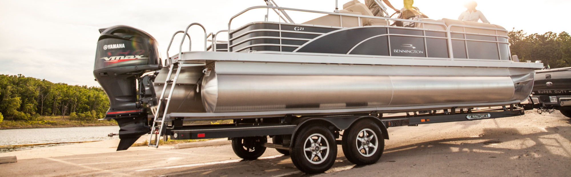 trailer pontoon boat, trailer pontoon boat Suppliers and